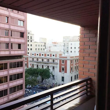 Apartamento Plaza San Cristobal Апартаменты *